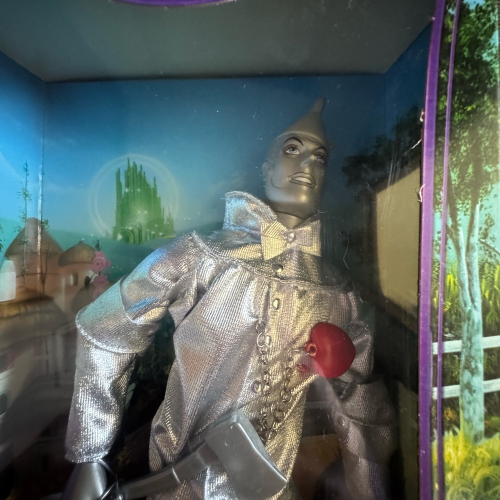 Barbie - Wizard of Oz - Tin Man. - Picture 3 of 4